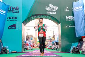 BIB: 5145
                            <button type="button" onclick="openModal(24870963)" class="btn btn-primary btn-sm float-right btn-popup" data-toggle="modal" data-target=".modal-high-quality">
                        <i class="fas fa-shopping-cart"></i> Add to Cart
                    </button>
                                            <button type="button" onclick="isThisMe(24870963, true)" class="btn btn-success btn-sm float-right btn-popup btn-isme hidden" data-toggle="tooltip" data-placement="bottom" title="นี่คือรูปของคุณใช่ไหม คลิกที่นี่เพื่อเอาเข้าอัลบั้ม">
                        <i class="fas fa-plus"></i> Add to album
                    </button>
                    <button type="button" onclick="isThisMe(24870963, false)" class="btn btn-warning btn-sm float-right btn-popup btn-isnotme hidden">
                        <i class="fas fa-ban"></i> Remove from album
                    </button>